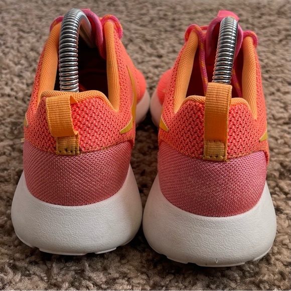 Nike Roshe Run Atomic Mango Running Shoes Women’s Size 6 - Picture 5 of 8
